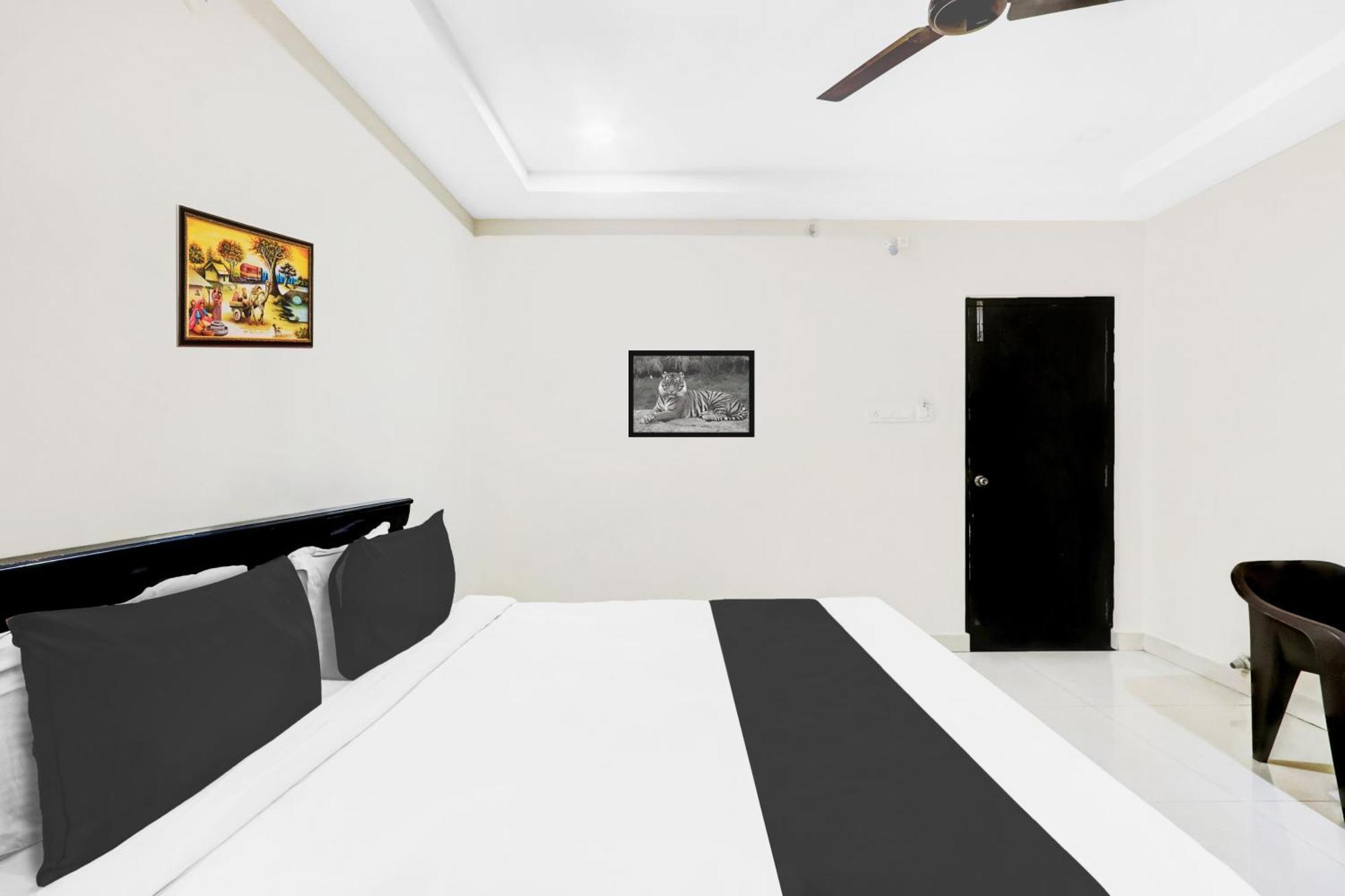 Hotel Super Townhouse Daba Garden Road à Visakhapatnam Extérieur photo