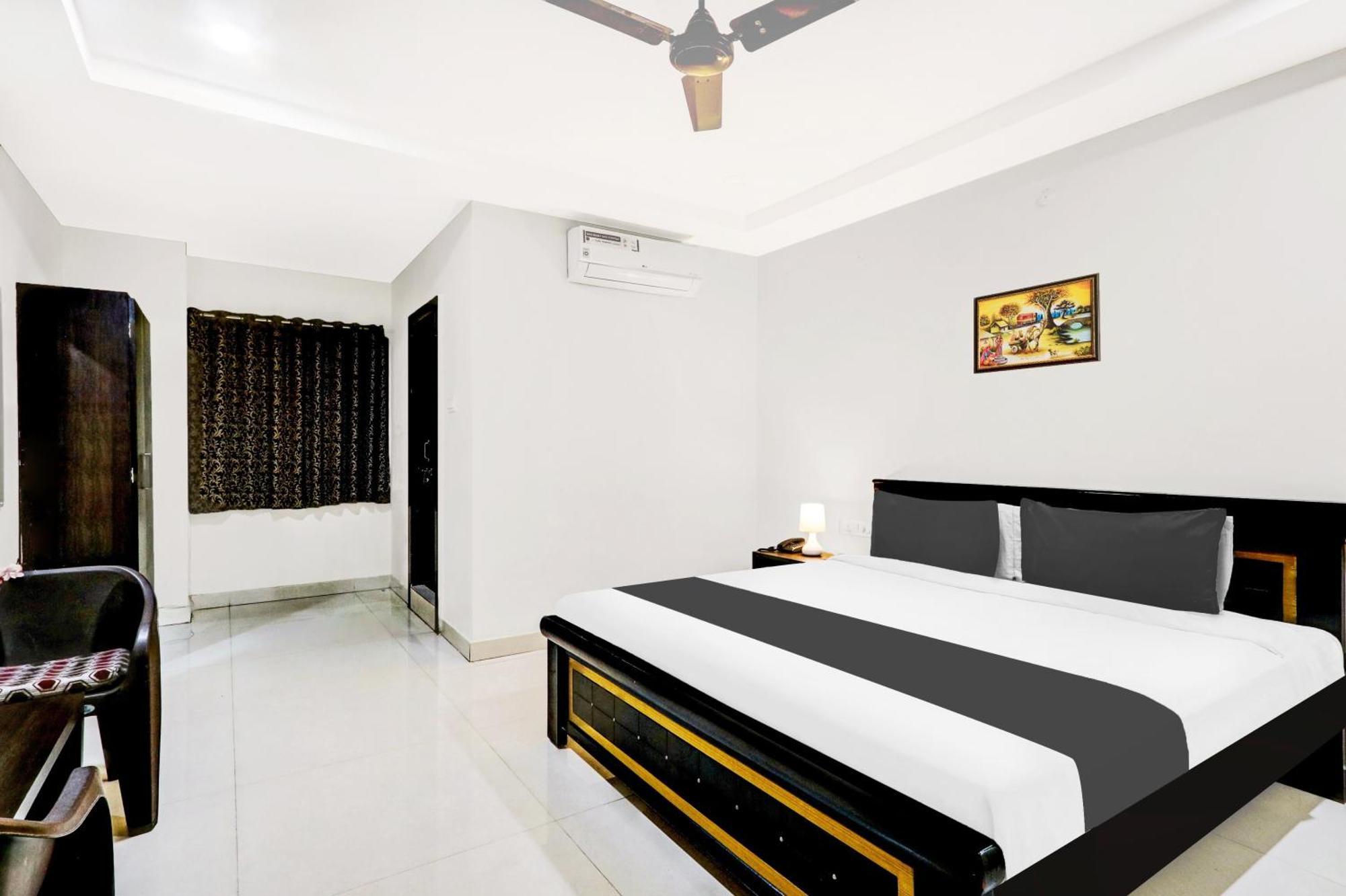 Hotel Super Townhouse Daba Garden Road à Visakhapatnam Extérieur photo