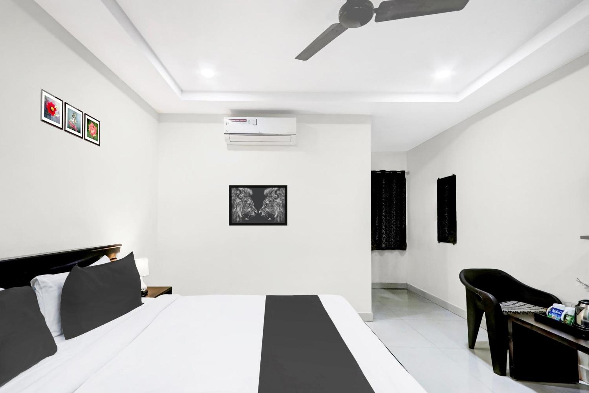 Hotel Super Townhouse Daba Garden Road à Visakhapatnam Extérieur photo