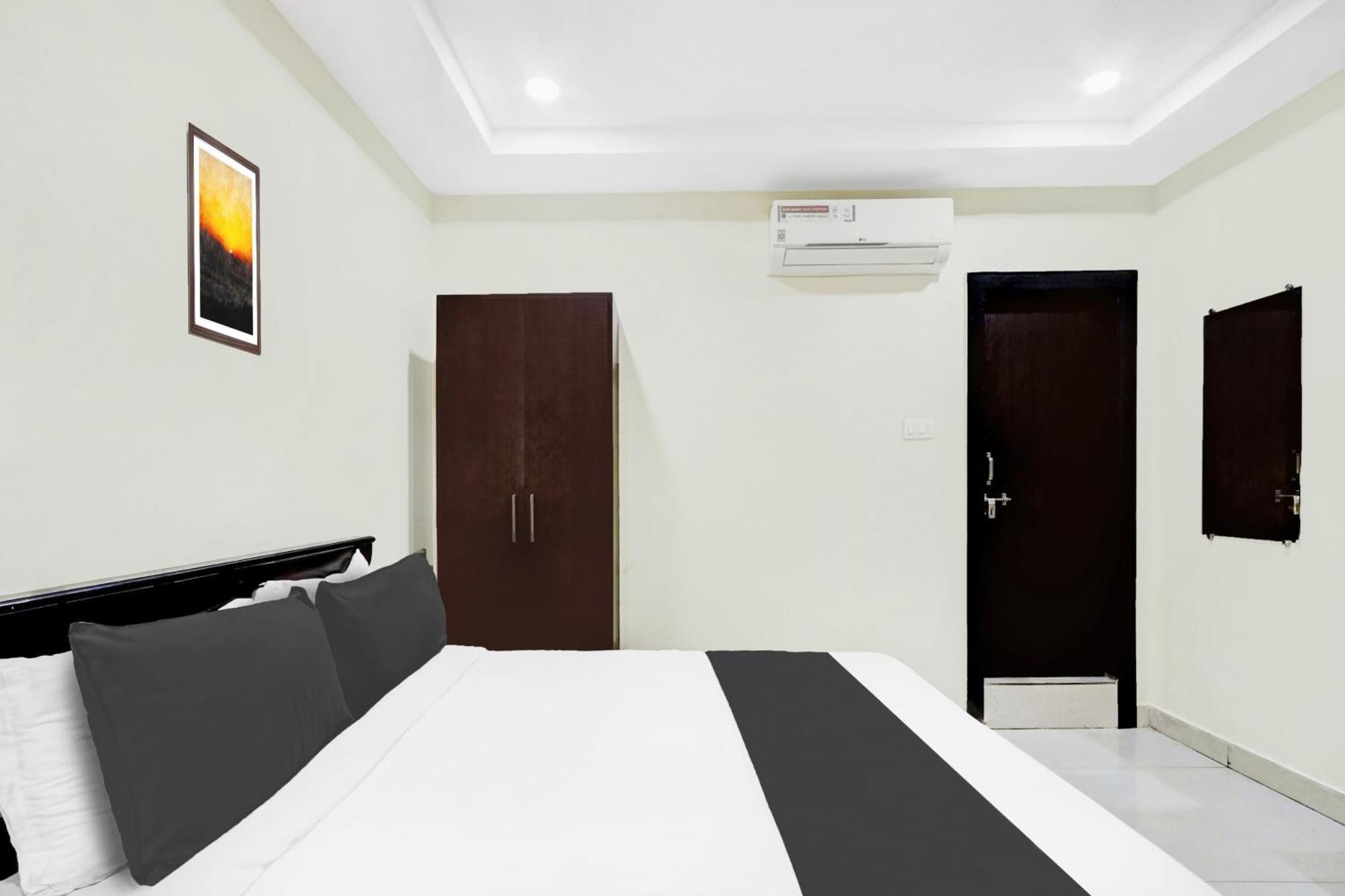 Hotel Super Townhouse Daba Garden Road à Visakhapatnam Extérieur photo